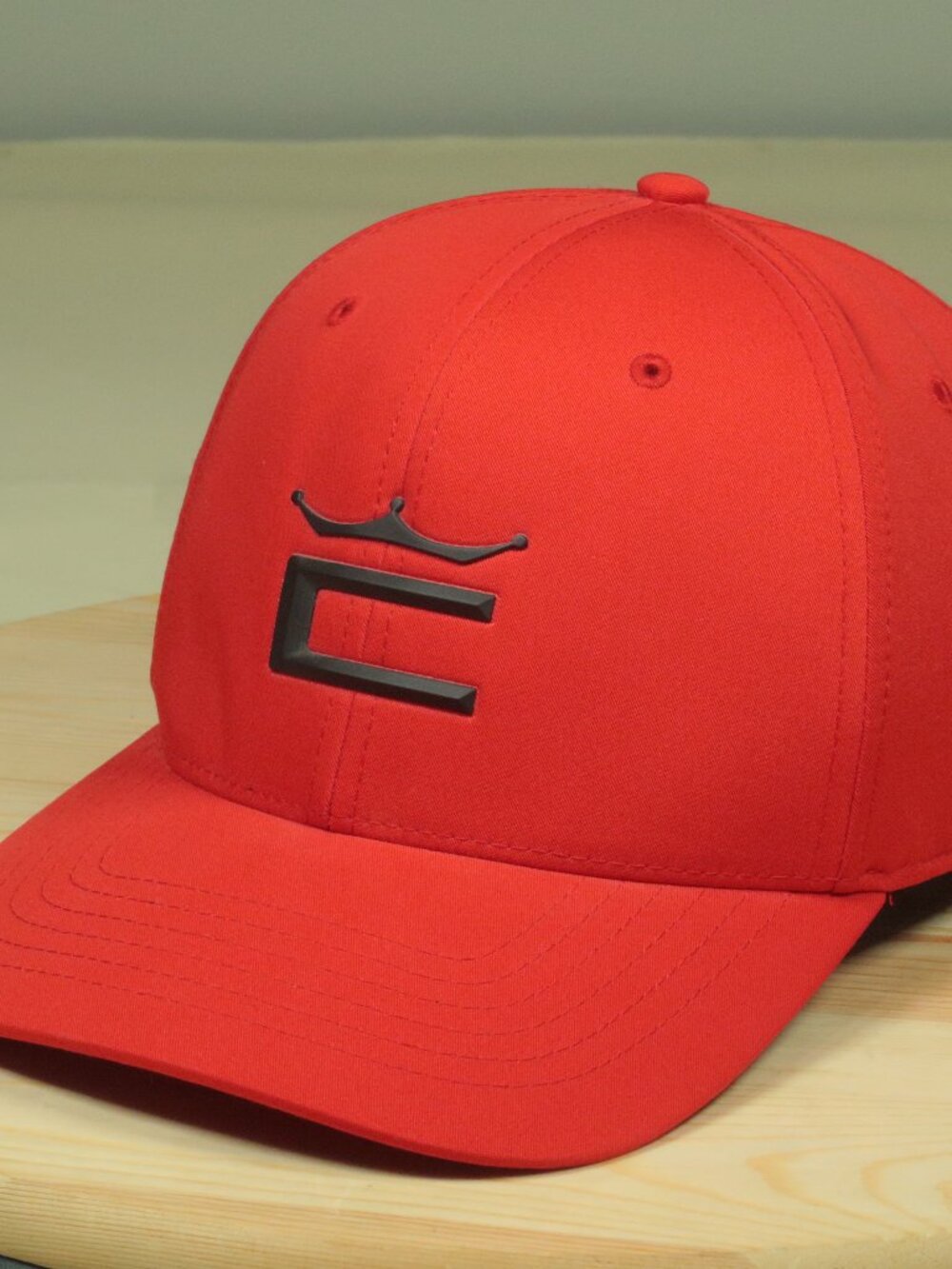 Cobra Tour Exclusive Golf Hat Cap Snapback Mens Red Black 3D Logo Crown OS
